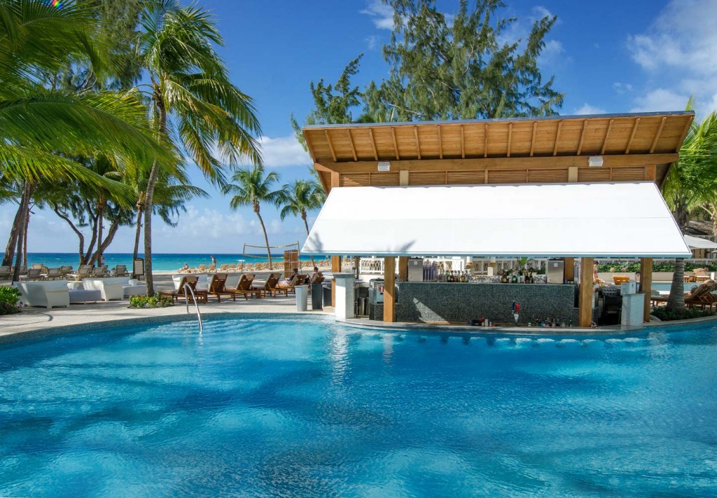 Barbados pool bar